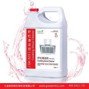 燃气灶一年四季都“油腻” 该如何使用炉灶清洁剂?